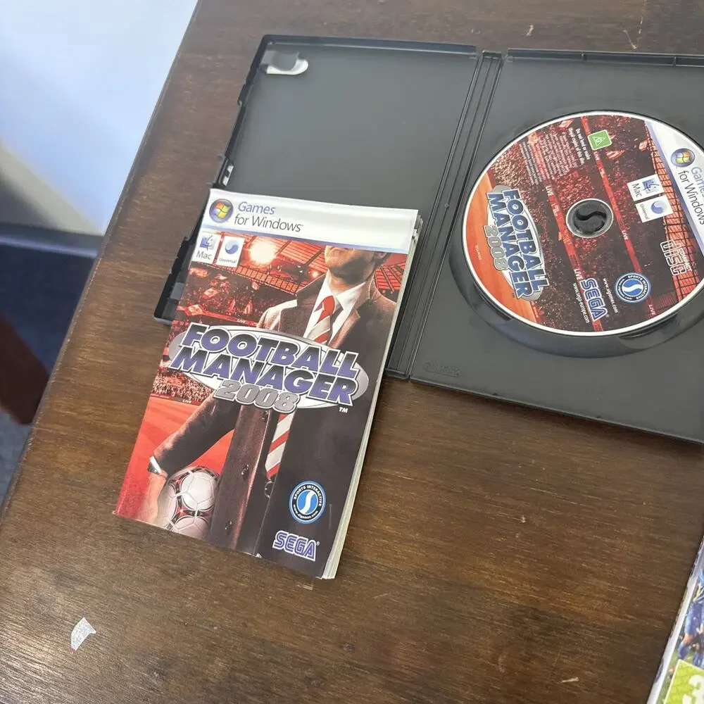 Football Manager PC Game Bundle Lot 2008 2009 2010 2011 CIB Soccer Mac PAL Sega